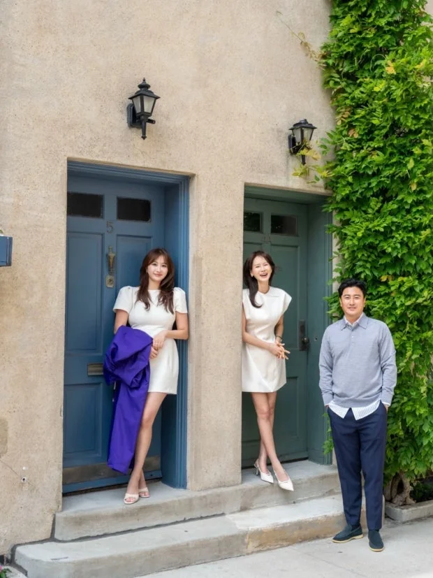 안정환·이혜원 가족 근황: 딸의 '뉴욕대 졸업→국내 취업'과 최근 골프 외출을 한 번에 정리 관련 이미지