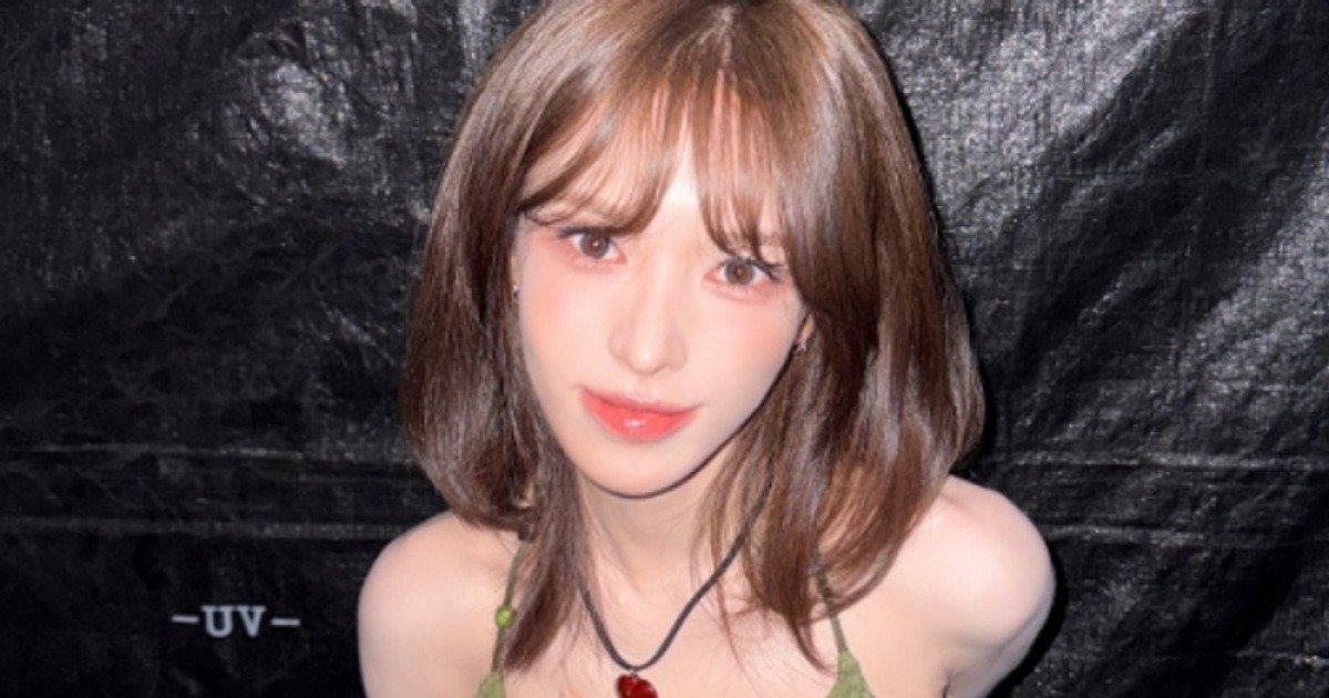 "기괴하다"는 댓글까지…웬디 무대 실루엣·마른 체형을 둘러싼 쟁점과 맥락