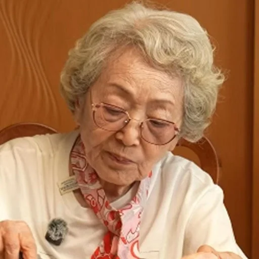 김영옥, 며느리 제사 음식 준비 만류 — 원영상은 2026-10-07 유튜브 게시물